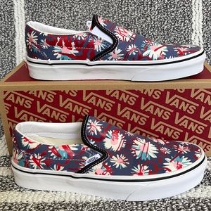 Vans Classic Slip-on Vans Crew Floral/Red WMNS